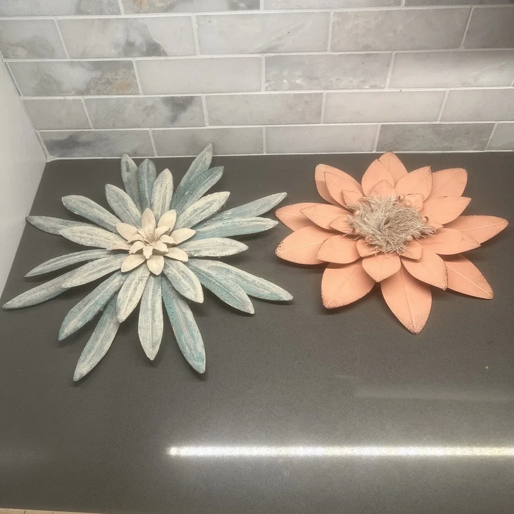 2-Metal Decorative Flower Wall Art  11